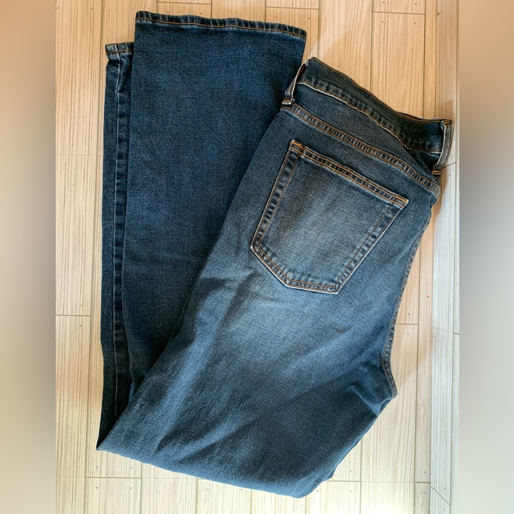 Old navy boot cut Dark Blue Denim Jeans 34Wx32L